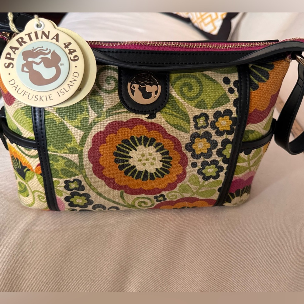 Spartina multicolored purse, two outside pockets and two inside pockets NWT - Picture 4 of 6